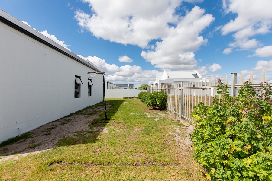 3 Bedroom Property for Sale in Atlantic Shores Beachfront Estate Western Cape